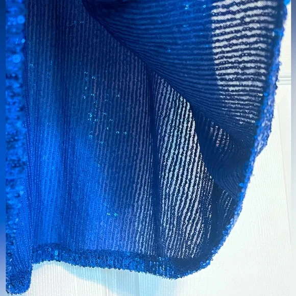 NEW Cece Royal Blue Sequin Top - Picture 5 of 12